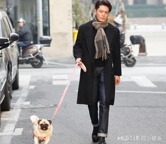 》霍建华和朱珠搭档氛围感拉满笑不活了！《他为什么依然单身(图4)